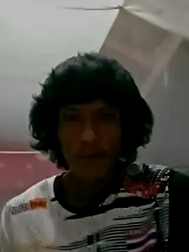 Snapshot of Kungsm@xh chatting on 09-25-25, 03:29 Kungsmxh online show from 09-25-25, 03:29