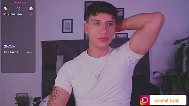 Snapshot of I_Gabriel chatting on 06-04-26, 05:56 I Gabriel online show from 06-04-26, 05:56