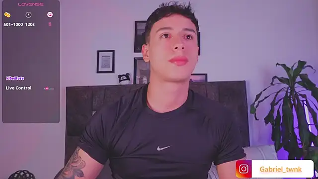 I Gabriel online show from 07-15-26, 03:46