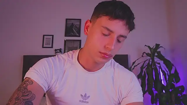 I Gabriel online show from 07-13-26, 04:12