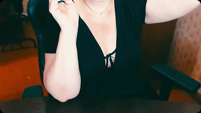 AlisaHot55 online show from 10-22-25, 10:47