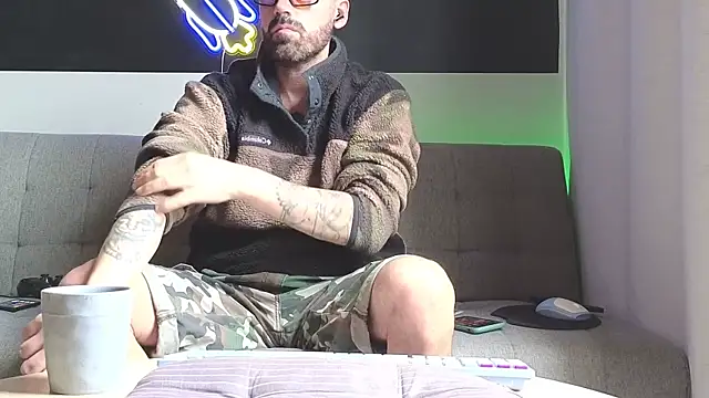 MattxFeet online show from 09-28-25, 12:23