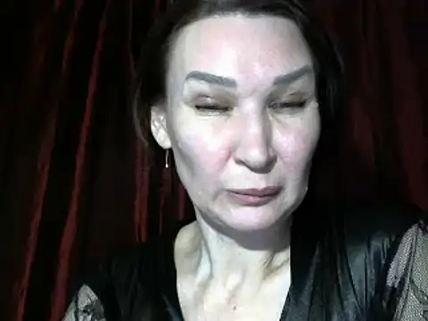 PrettyAndWild online show from 12-10-24, 02:28