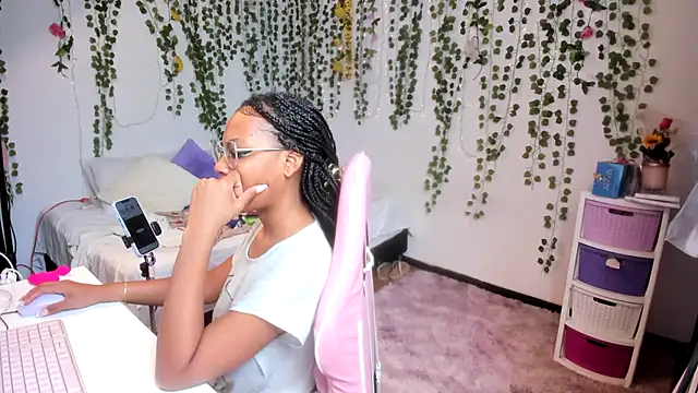 violeta milleer online show from 03-19-26, 06:08