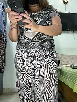 Preet Kaur 69 online show from 05-24-26, 05:24