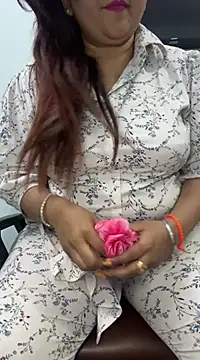 Preet Kaur 69 online show from 03-18-25, 06:39