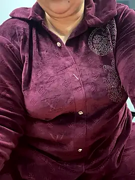 Preet Kaur 69 online show from 01-11-26, 06:04