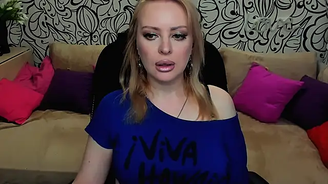 Hotdreamhere online show from 05-10-26, 03:54