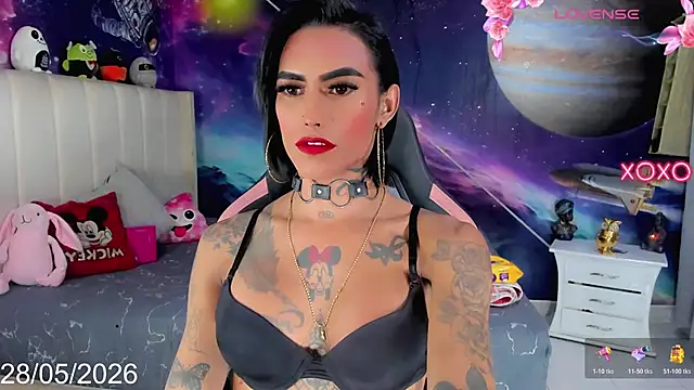 Snapshot of Nella_Dolls chatting on 05-28-26, 10:48 Nella Dolls online show from 05-28-26, 10:48