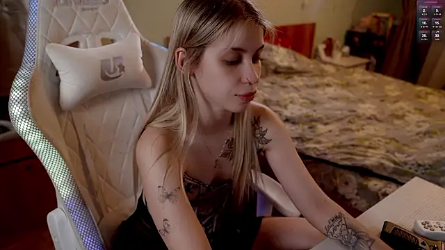 ho1yho1e online show from 01-13-26, 06:45