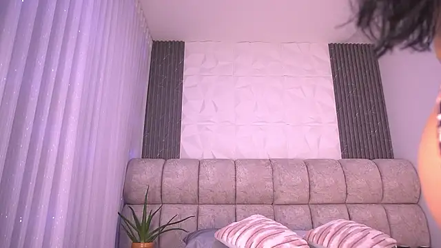 Snapshot of katy_rioss chatting on 02-16-26, 11:53 katy rioss online show from 02-16-26, 11:53