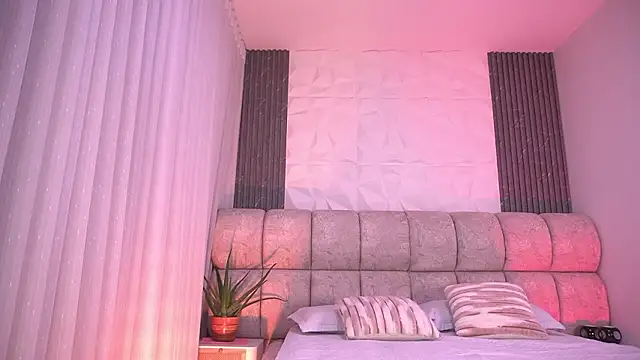 Snapshot of katy_rioss chatting on 02-03-26, 11:59 katy rioss online show from 02-03-26, 11:59