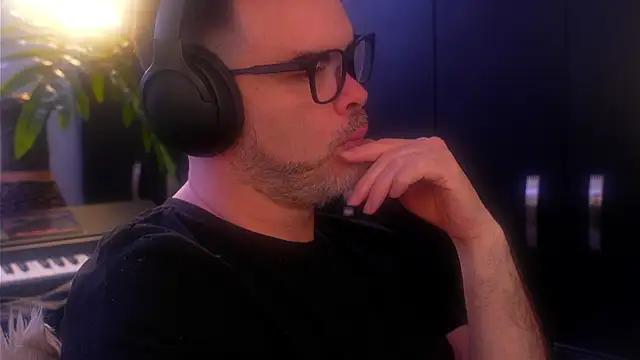 Sanders White online show from 09-13-25, 07:58