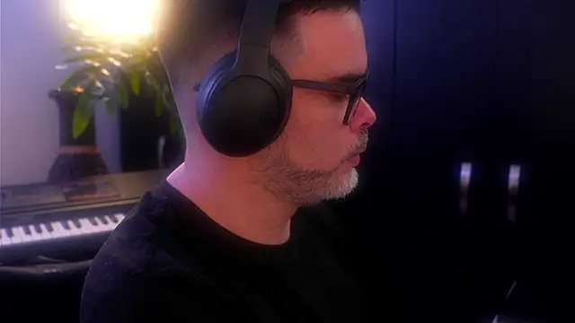 Sanders White online show from 09-14-25, 11:49