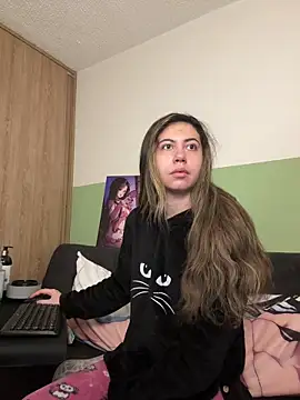 lilly sweett online show from 02-04-26, 11:00