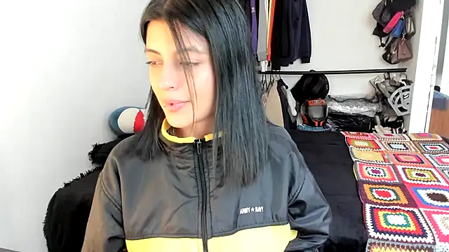 Snapshot of AneeSmith chatting on 02-22-25, 09:26 AneeSmith online show from 02-22-25, 09:26