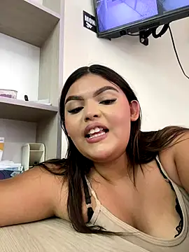 Lia sexx online show from 11-18-25, 07:06