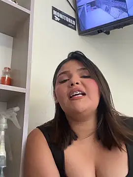 Lia sexx online show from 04-15-26, 06:56