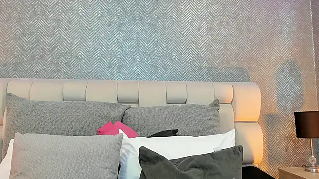 Keidy rose online show from 12-17-25, 07:08