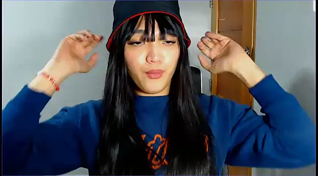 Snapshot of WONDERWOMAN2023 chatting on 02-09-25, 01:46 WONDERWOMAN2023 online show from 02-09-25, 01:46