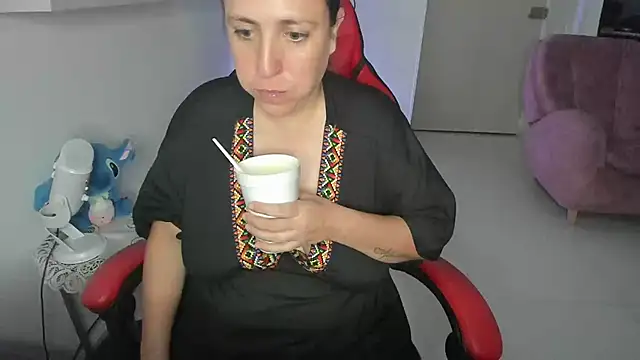 valery adams1 online show from 02-08-25, 03:30