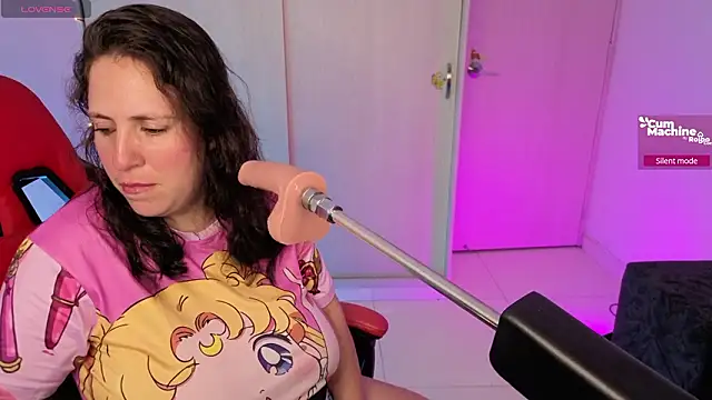 Snapshot of valery_adams1 chatting on 01-19-26, 05:00 valery adams1 online show from 01-19-26, 05:00