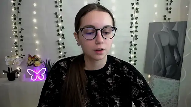 SweetPrincess  online show from 03-21-25, 06:38