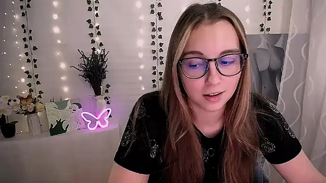 SweetPrincess  online show from 09-24-25, 09:05