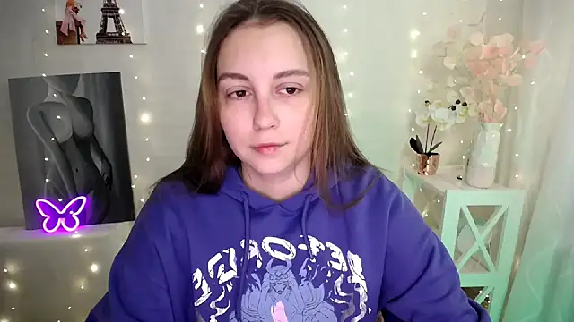 SweetPrincess  online show from 04-17-26, 05:32