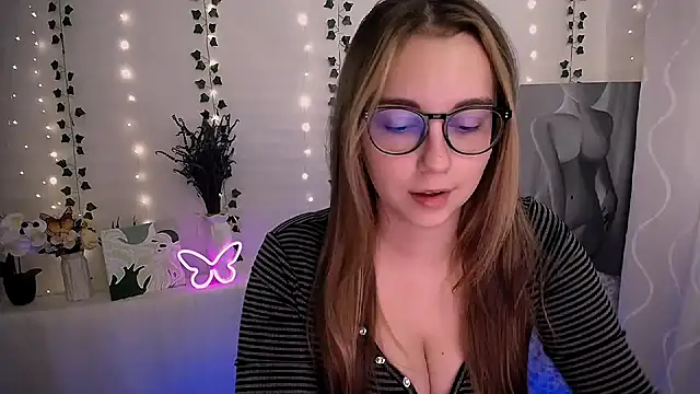 SweetPrincess  online show from 09-29-25, 05:47