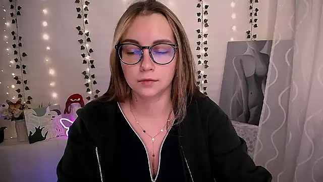 SweetPrincess  online show from 10-22-25, 05:40