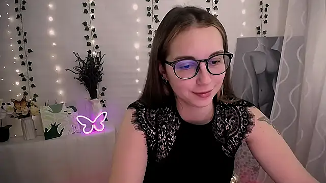 SweetPrincess  online show from 09-22-25, 05:46