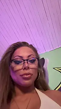 Snapshot of TamaraSavage chatting on 02-17-26, 10:23 TamaraSavage online show from 02-17-26, 10:23