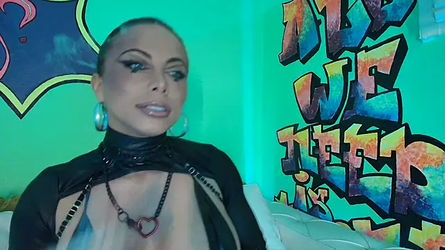 TamaraSavage online show from 10-03-25, 08:27