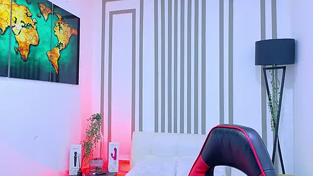 Britney taylor  online show from 10-24-25, 09:25