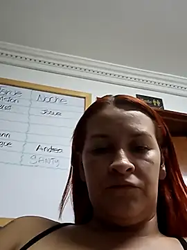 Britney taylor  online show from 04-06-26, 07:04