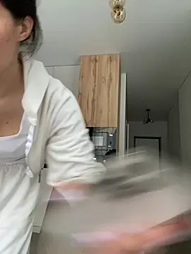 little belucci online show from 01-15-26, 01:36