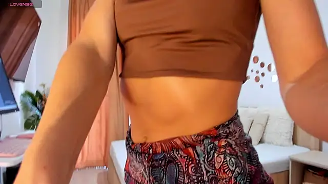  alleyesonme  online show from 07-25-26, 03:40