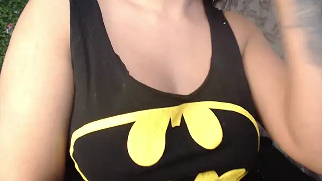 valquiria sirgun online show from 12-17-25, 03:28