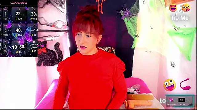 Snapshot of Hannaa32 chatting on 10-17-25, 07:15 Hannaa32 online show from 10-17-25, 07:15