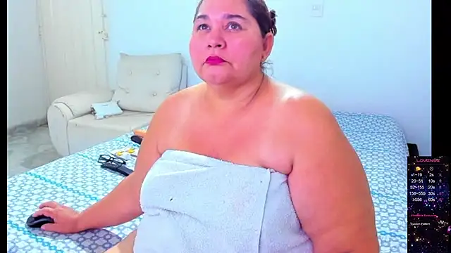 Snapshot of BBW_Michelle chatting on 05-31-26, 02:50 BBW Michelle online show from 05-31-26, 02:50