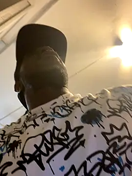 Bigdickbandit205 online show from 09-19-25, 06:01