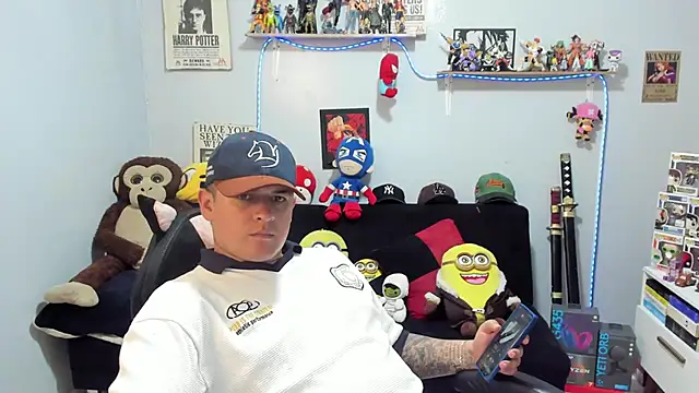 Snapshot of ney_22 chatting on 07-26-26, 03:35 ney 22 online show from 07-26-26, 03:35