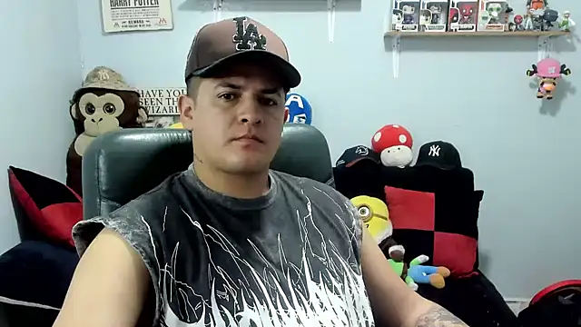 Snapshot of ney_22 chatting on 05-03-26, 12:20 ney 22 online show from 05-03-26, 12:20