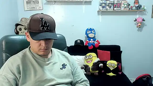 Snapshot of ney_22 chatting on 04-24-26, 02:02 ney 22 online show from 04-24-26, 02:02