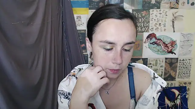 VeryVeryVeryShy  online show from 09-11-25, 05:40