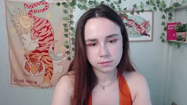 Snapshot of VeryVeryVeryShy_ chatting on 07-24-26, 05:58 VeryVeryVeryShy online show from 07-24-26, 05:58