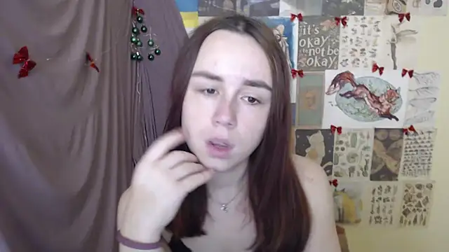 VeryVeryVeryShy  online show from 12-18-25, 10:19