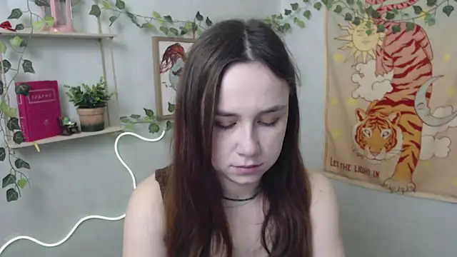 VeryVeryVeryShy  online show from 04-15-26, 05:46