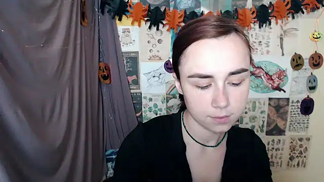 VeryVeryVeryShy  online show from 10-20-25, 05:53